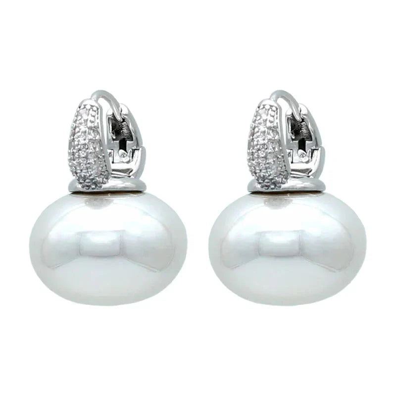 Bread Pearl Dangle Earrings – Elegant Round Drop Design