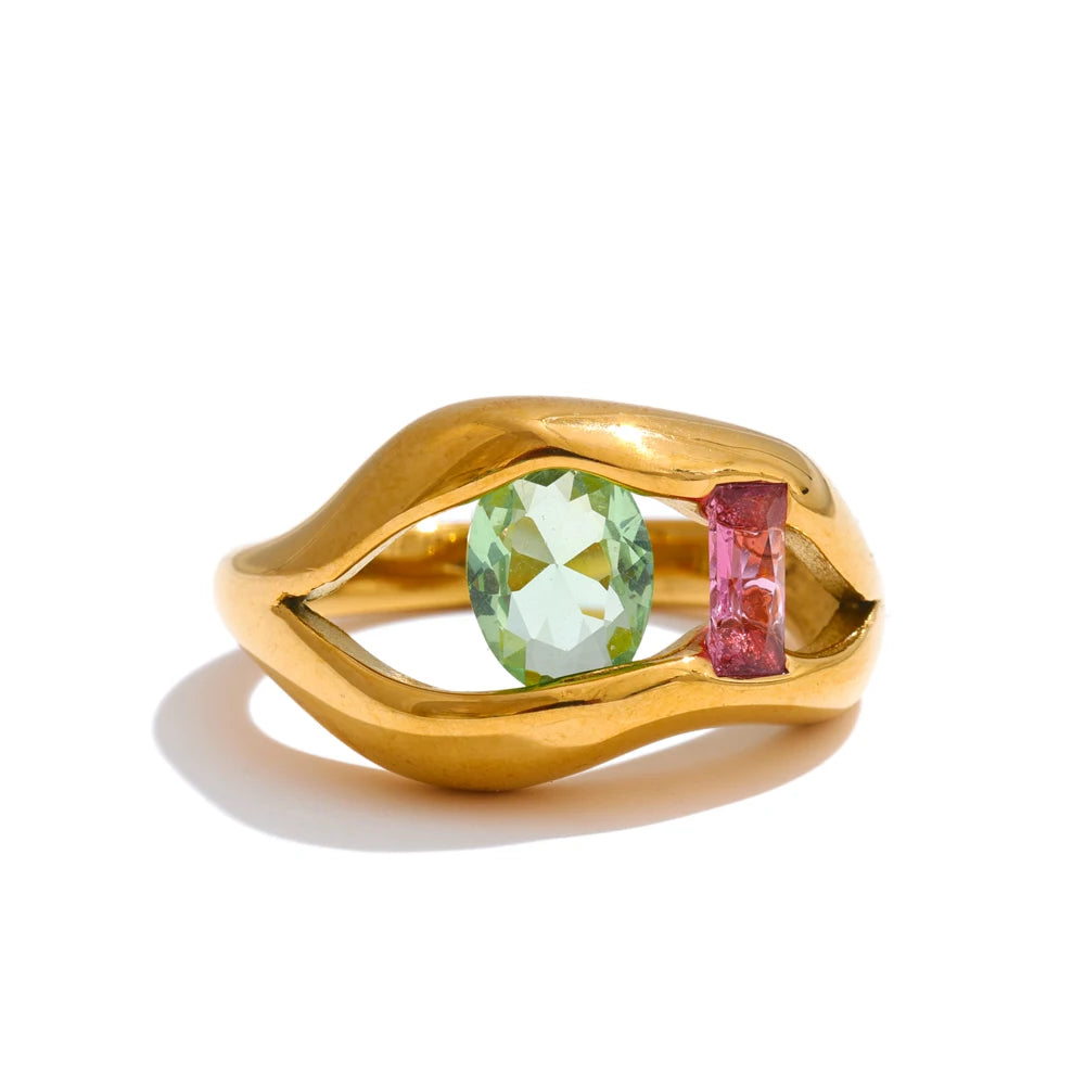 Sovict Crystal Kiss Ring