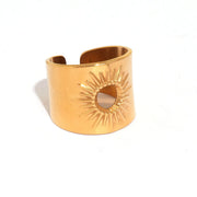 Sovict Hollow Sun Band Ring