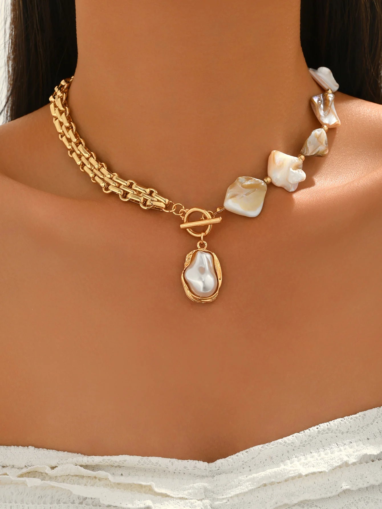 Sovict Baroque Pearl Link Choker