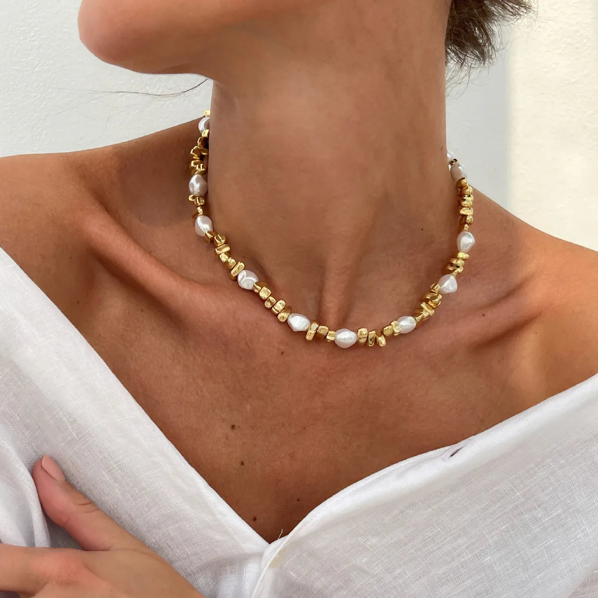 Sovict Retro Pearl Bead Choker