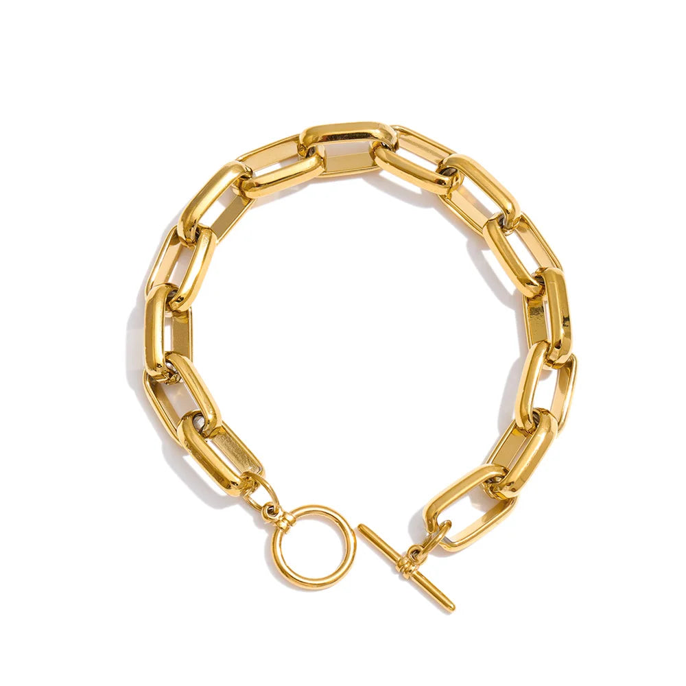 Sovict Sculpted Toggle Chain Bracelet