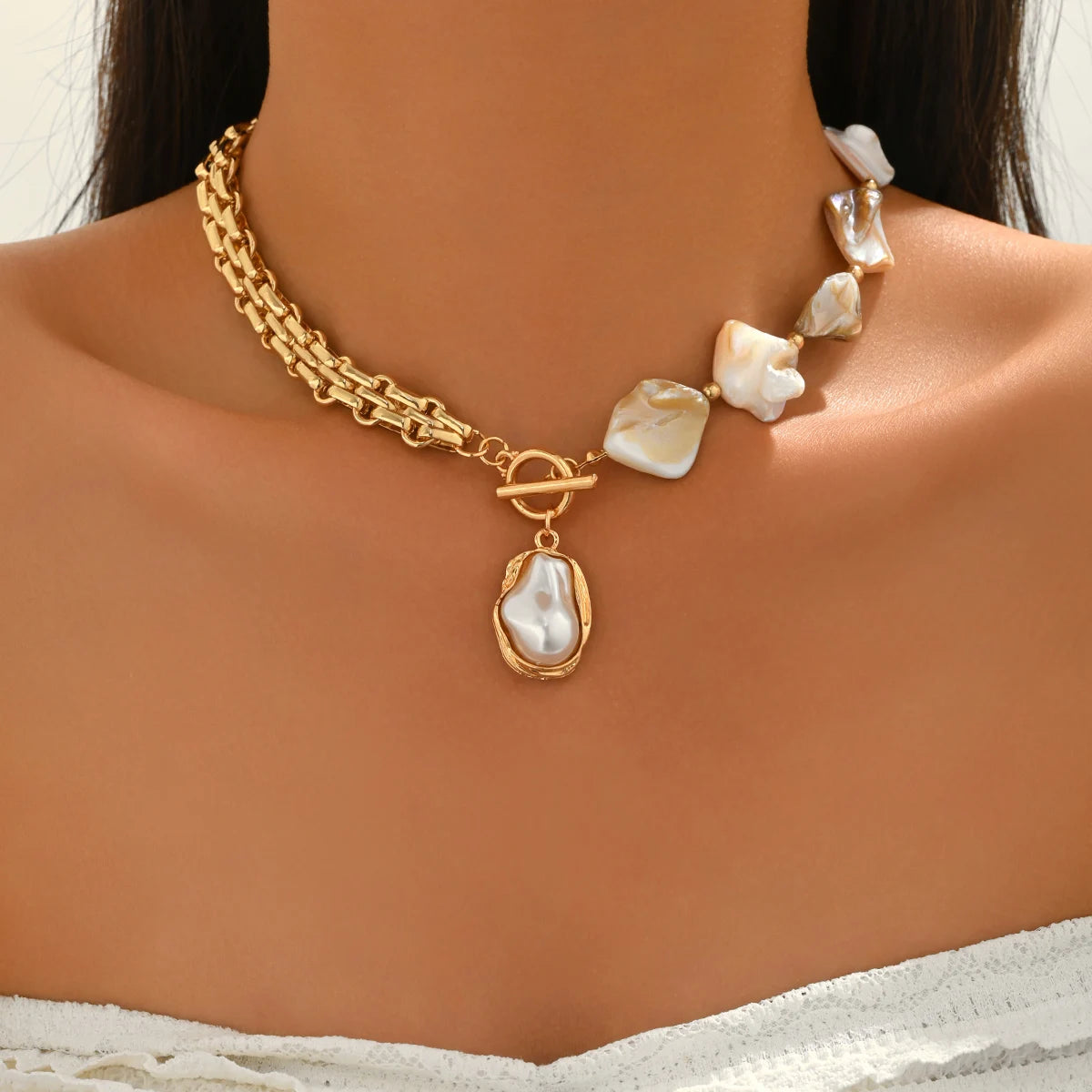 Sovict Baroque Pearl Link Choker