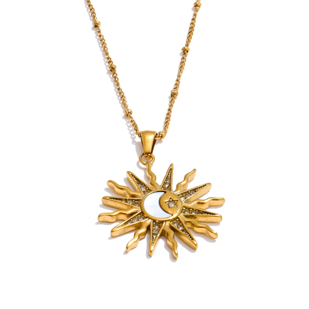 Sovict Celestial Shell Pendant Necklace