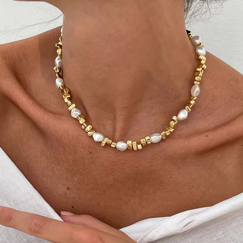 Sovict Retro Pearl Bead Choker