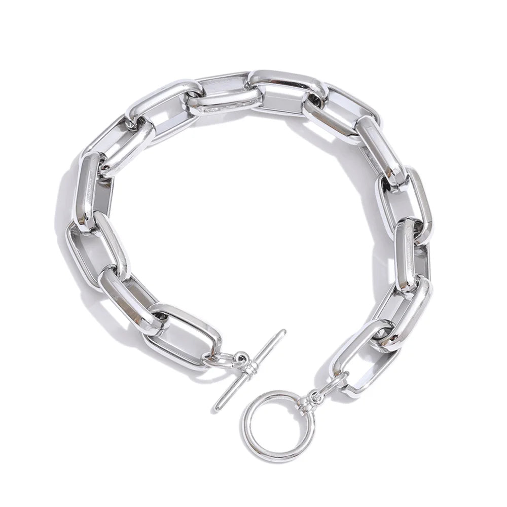Sovict Sculpted Toggle Chain Bracelet