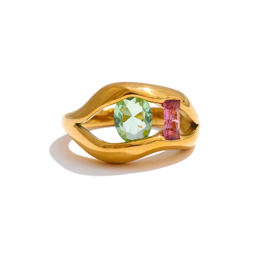 Sovict Crystal Kiss Ring