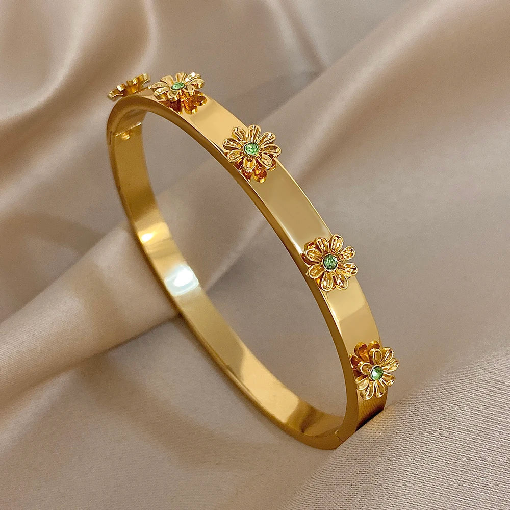 Fashion Stainless Steel Flower Inlay Rhinestone