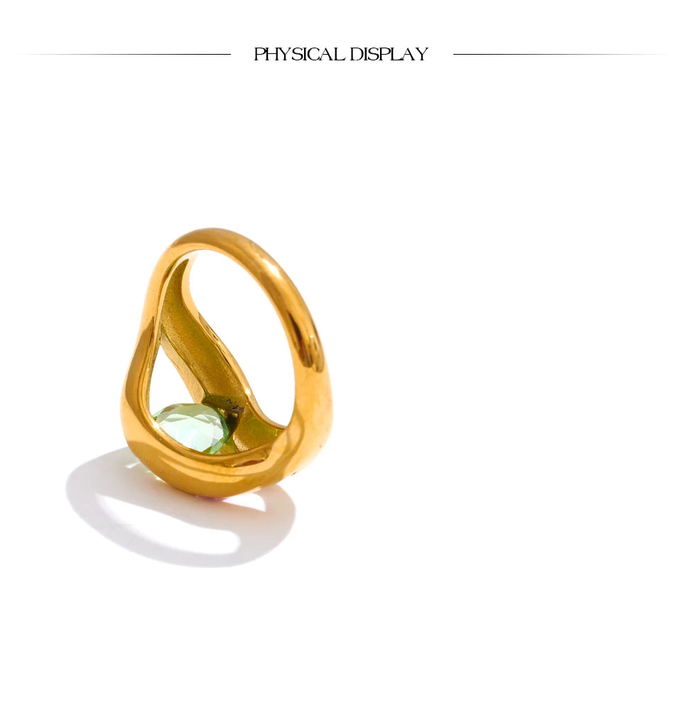 Sovict Crystal Kiss Ring