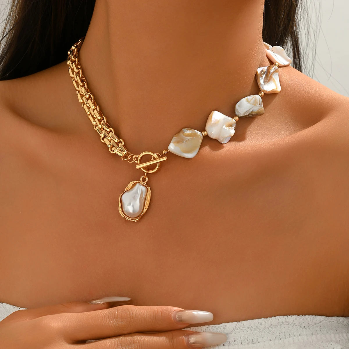 Sovict Baroque Pearl Link Choker