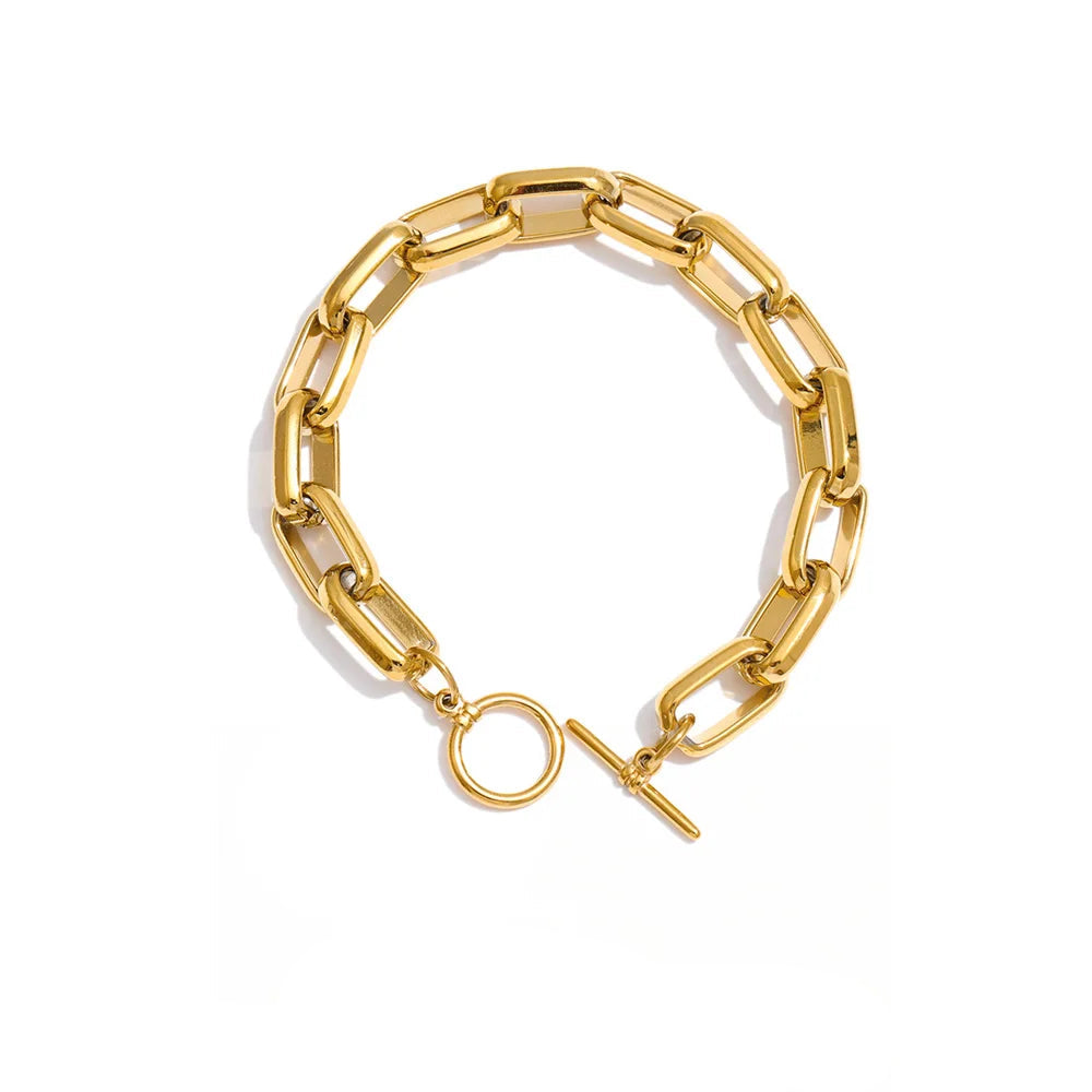 Sovict Sculpted Toggle Chain Bracelet