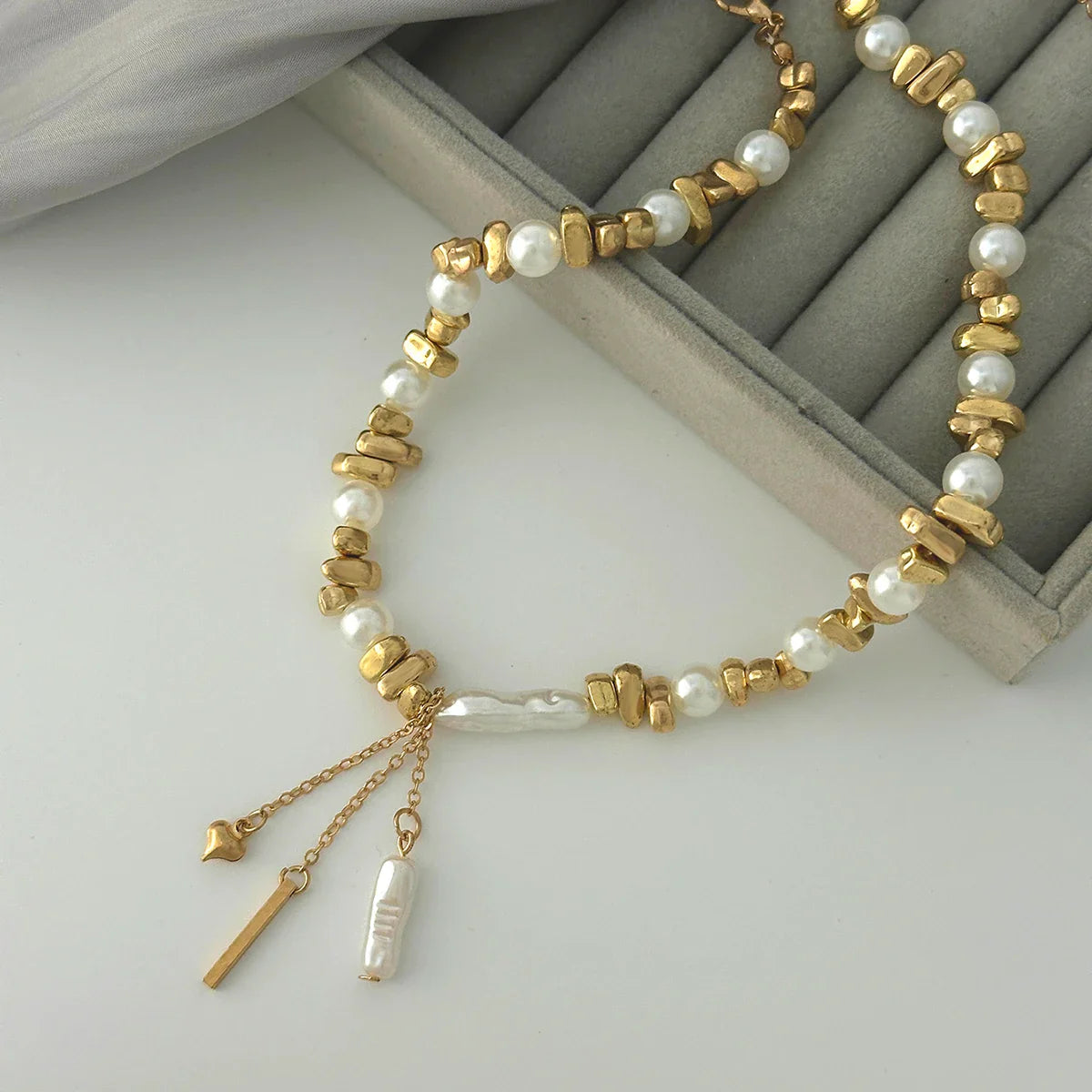 Ingemark Boho Heart Pearl Pendant Choker Necklace – Adjustable Elegant Jewelry