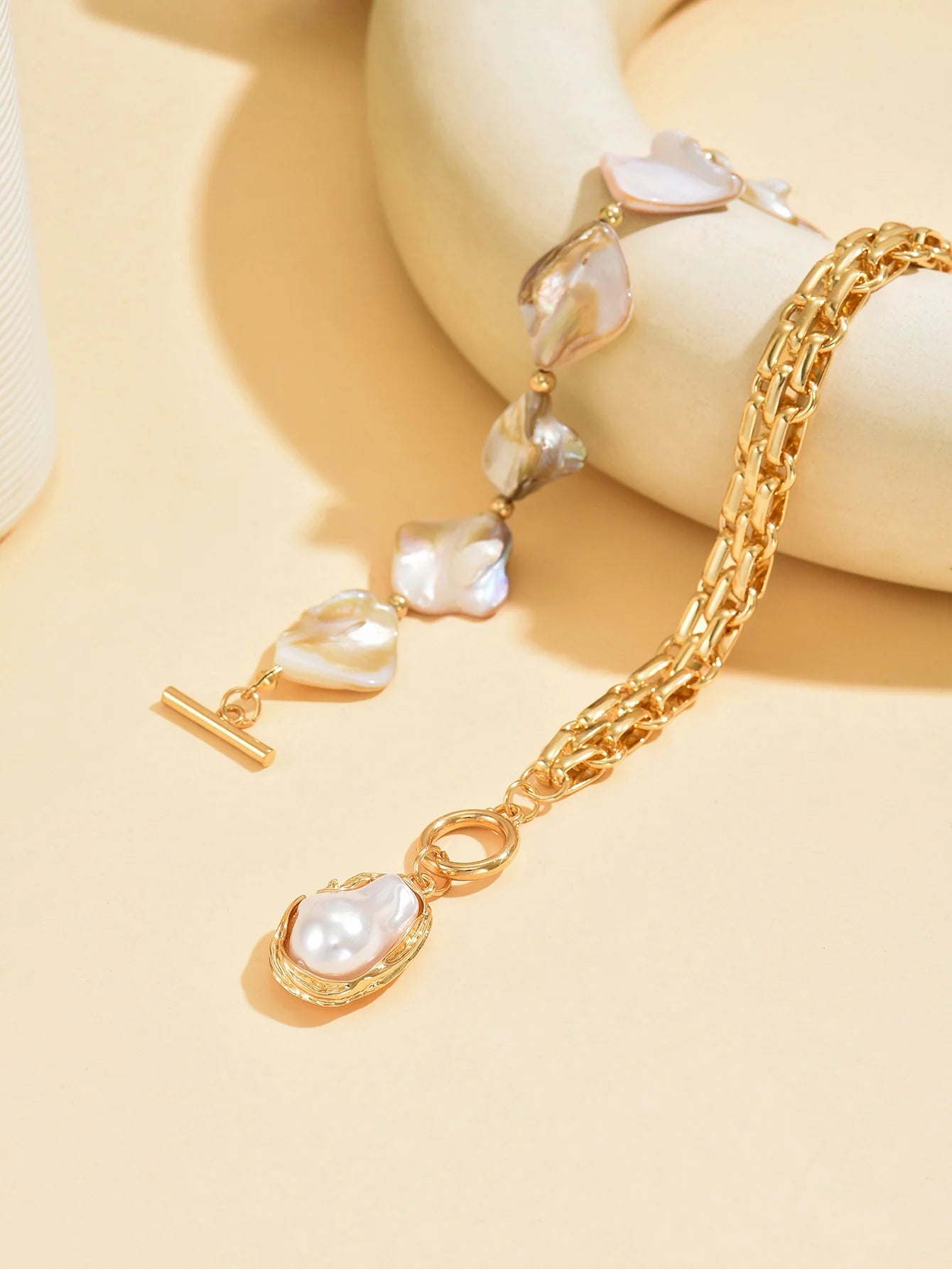 Sovict Baroque Pearl Link Choker
