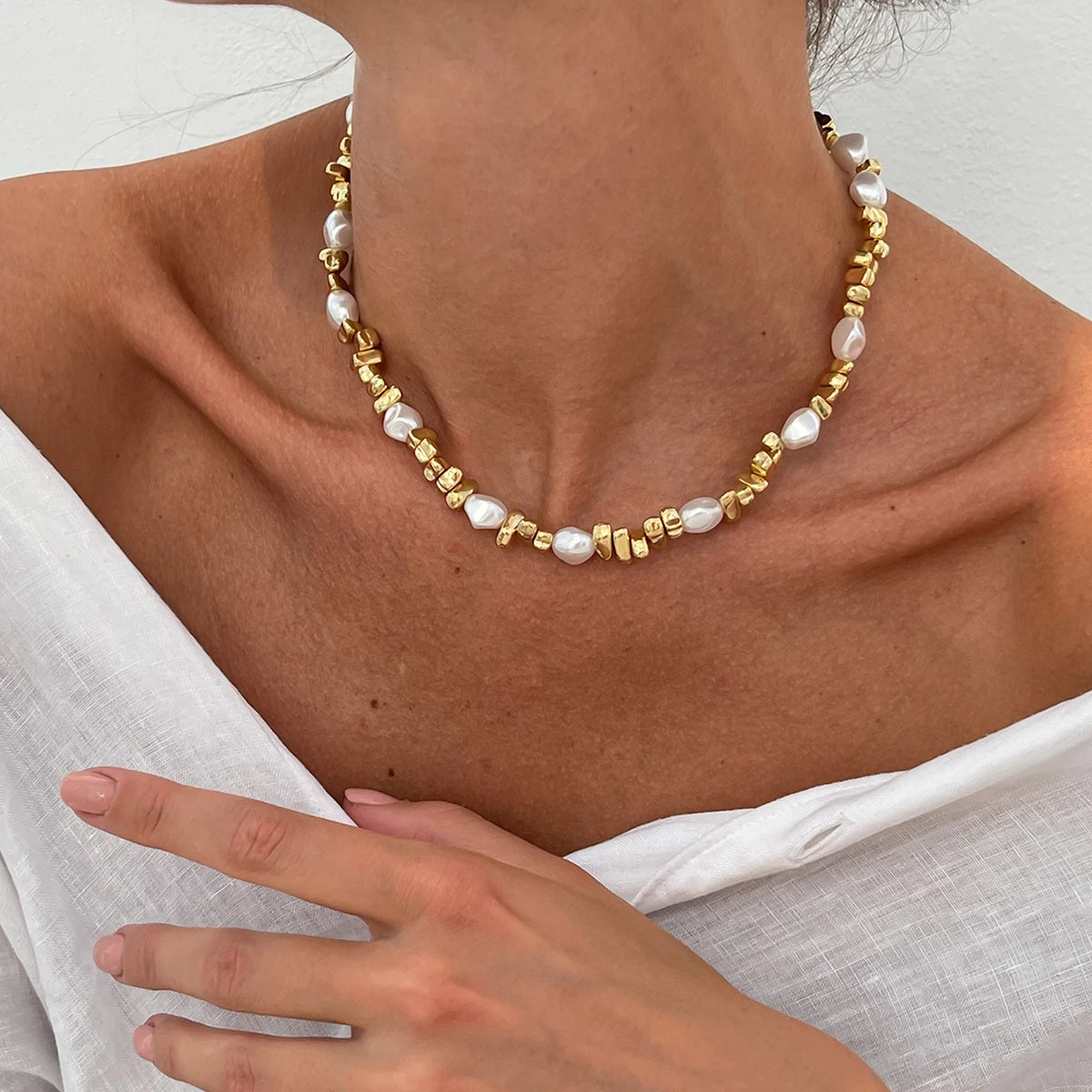 Sovict Retro Pearl Bead Choker