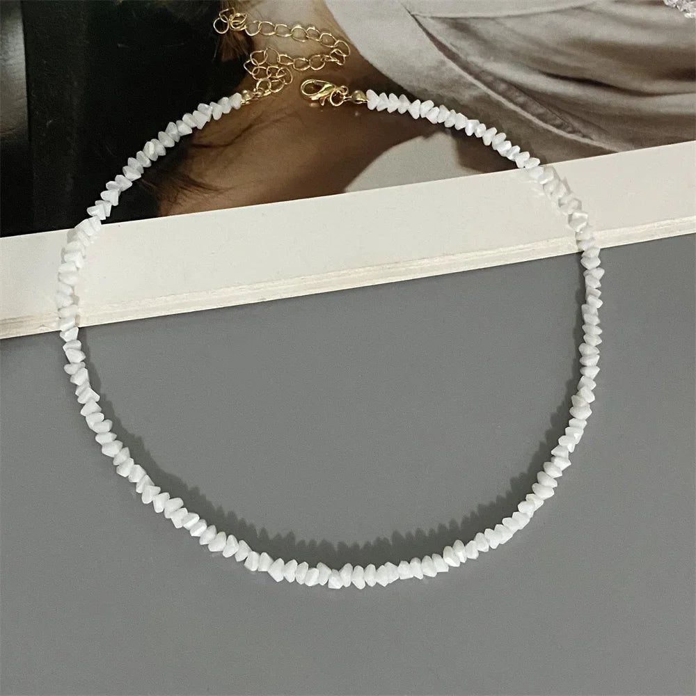 Sygune Pink Crystal Triangle Choker Necklace – Trendy Short Necklace