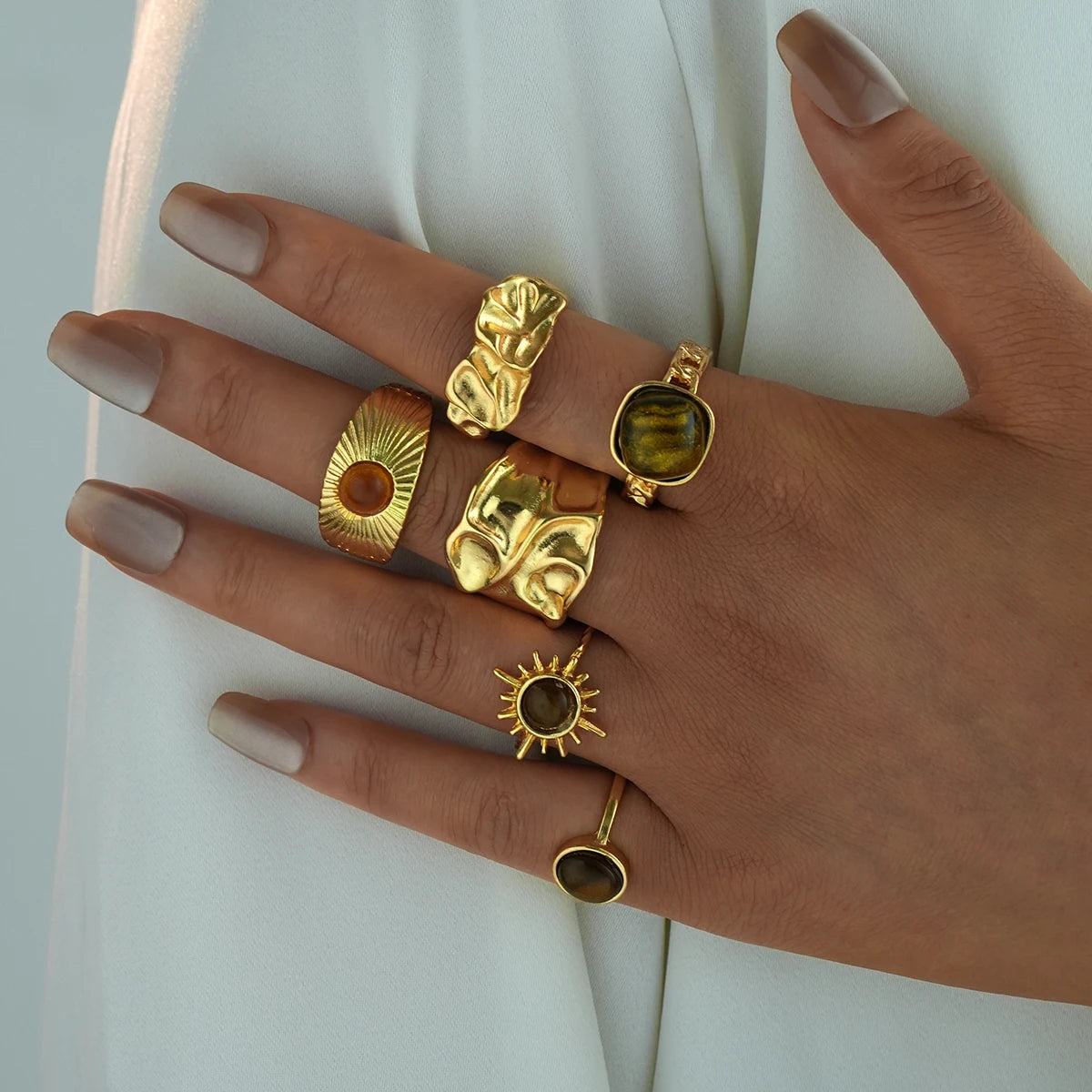 Sovict Sunstone Vintage Ring Set