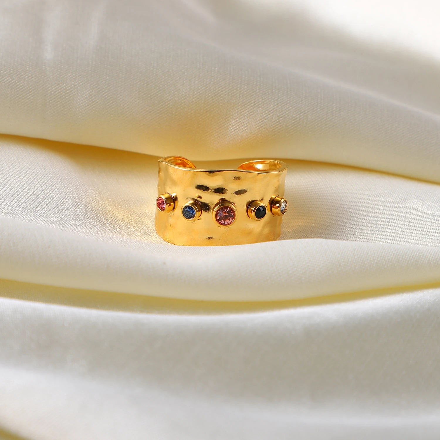 Uworld Colorful Cubic Zircon CZ Stone Crystal Wide Band Jewelry Women Stainless Steel Waterproof 18K Gold Plated Statement Rings